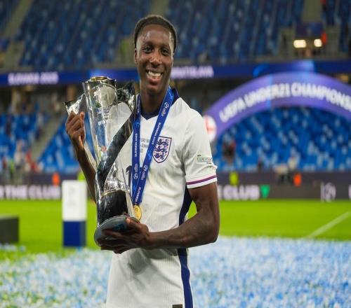 意媒：國(guó)米和尤文可能近期報(bào)價(jià)諾頓庫(kù)菲，熱那亞要價(jià)2000萬(wàn)