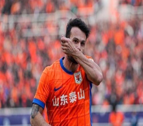 中超最激烈金靴爭(zhēng)奪戰(zhàn)：卡扎開(kāi)掛法比奧末輪絕殺