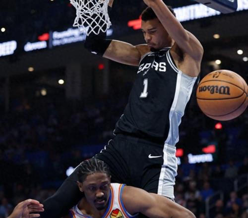 悲喜兩重天！聯(lián)盟第1又輸+被3殺、全隊(duì)沮喪，5冠王8連勝走向復(fù)興