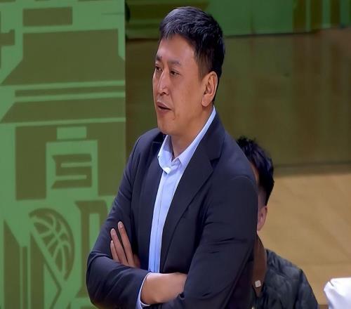 就在剛才，CBA爆大冷！墊底隊迎賽季首勝，告別5連敗，開心如過年