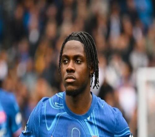 英超頭號(hào)玻璃人！加盟切爾西2年傷停9次從未踢滿過全場