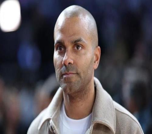 帕克：當(dāng)教練是為了完成父親遺愿波波也給了我建議