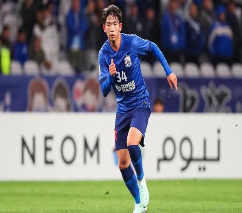 申花3球領先！劉誠宇半場閃擊，5場造3球，媒體人：砍瓜切菜