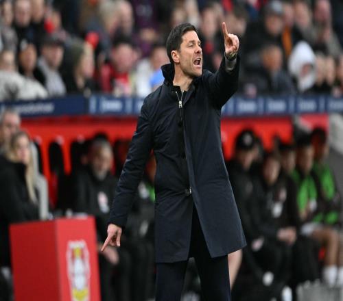 曝皇馬更衣室分裂成2派，3輪丟6分，阿隆索失去2大核心信任