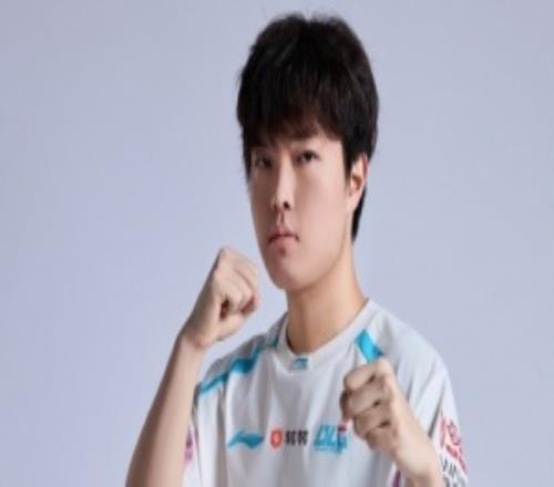 官方發(fā)布2026BLG定妝照：Bin雙眼皮非常喜感，Viper身著BLG隊(duì)服