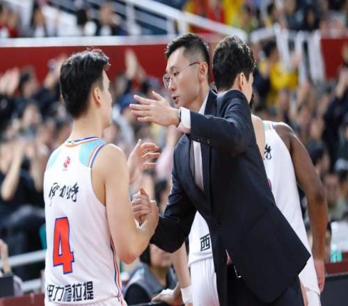 CBA常規(guī)賽已經(jīng)結(jié)束15！這三支球隊(duì)的表現(xiàn)讓人太失望