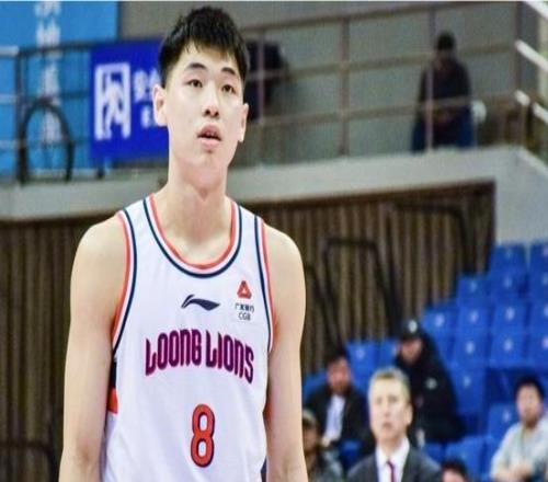 崔永熙我在东莞篮校待四五年没去宏远看一场球从NBA回来成了主队
