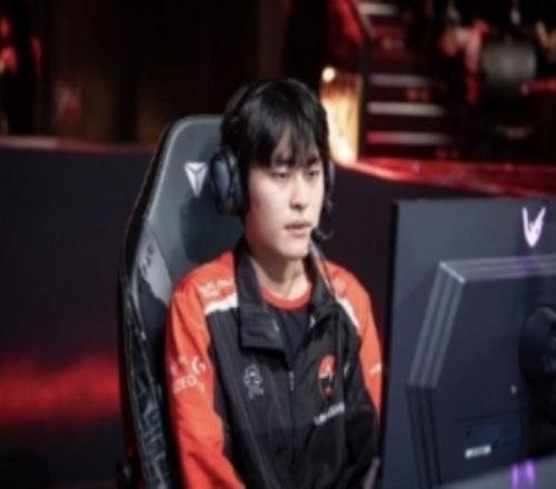 韓網(wǎng)爆料：打野選手Gideon將加入HLE