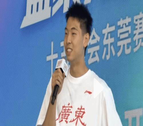 崔永熙：廣東男籃會(huì)開啟一個(gè)瘋狂的賽季，期待與兄弟們一起拼搏