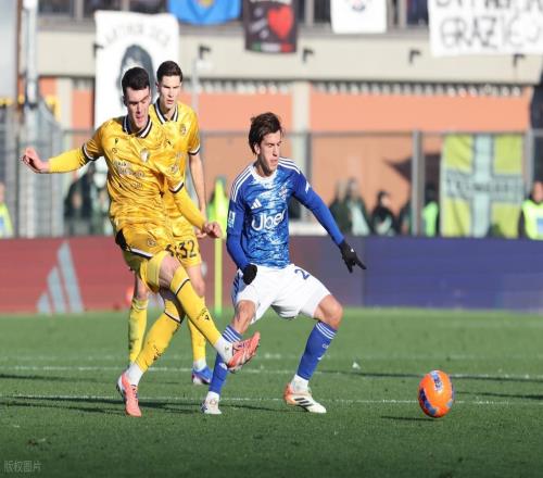 意甲：比薩實(shí)力有限，科莫客場搶分無憂比薩VS科莫