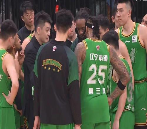 楊鳴下狠手，遼寧男籃裁掉兩名外援，21+5+5新援即將首秀