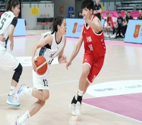 遼寧隊爆冷贏球！7分險勝上海，新帥保持不敗，李雨萌17分