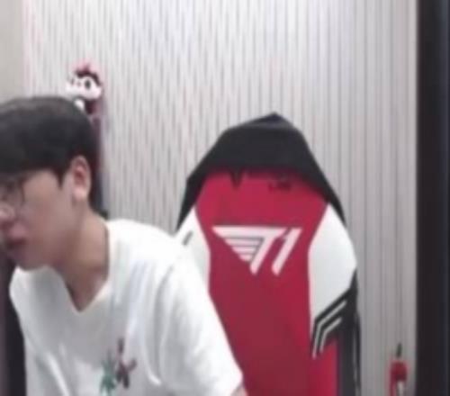 Doran：外賣(mài)被漏兩顆荷包蛋原本想給兩星最后“協(xié)商”給了四顆星