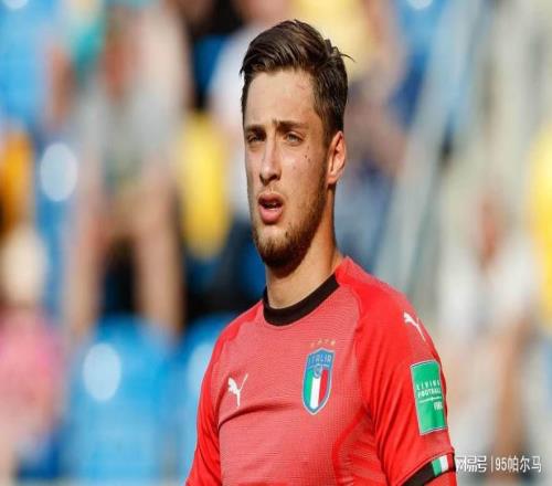 戲劇，20歲不滿替補要退役，23歲當布馮替補，38歲加盟米蘭拿冠軍