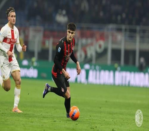 數(shù)據(jù)丨上一位做到的米蘭球員是小貝