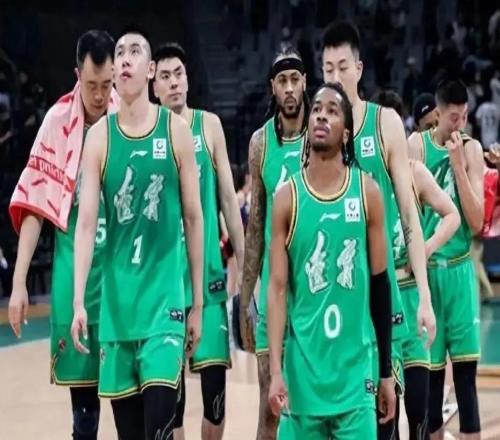 CBA再次變天，遼寧隊四大外援確定，楊鳴最強12人名單揭曉