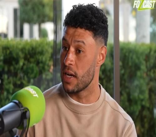 張伯倫：亨利回歸阿森納的半賽季如王者歸來，他訓(xùn)練中十分嚴格