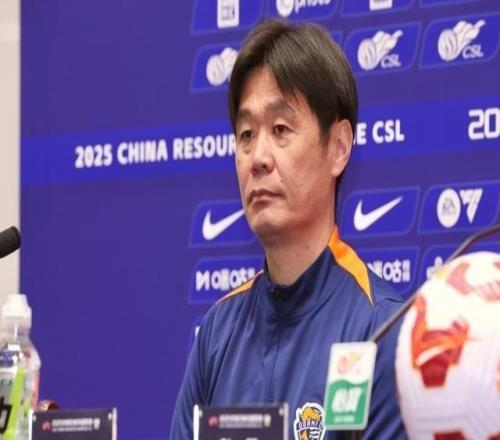 足球報(bào)：青島海牛時(shí)隔21輪后再次迎來5外援，絕平泰山暫離降級(jí)區(qū)