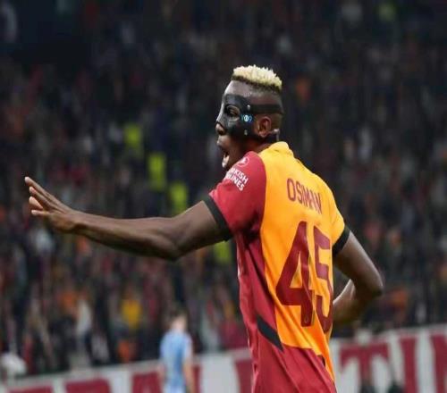 奧斯梅恩戴帽君臨阿姆斯特丹，數(shù)據(jù)之王閃耀歐冠