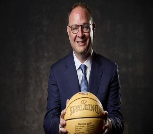 前NBA名記Woj宣布重返媒體界，通過打造節(jié)目為母校籌集資金