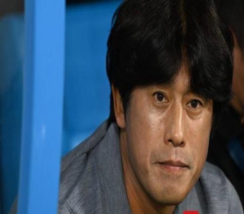 成都蓉城主場00憾平保級隊青島海牛