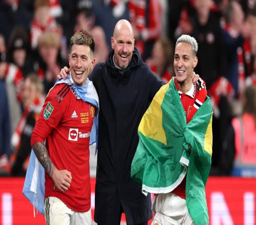 待業(yè)4個月55歲滕哈格官宣復(fù)出重返母隊(duì)任總監(jiān)執(zhí)教曼聯(lián)2年奪2冠