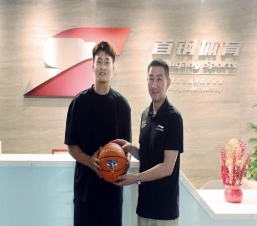 張云松：引進趙睿我們做了很多工作，交易完全符合CBA規則