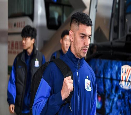 上海申花劍指冠軍，外援卻拖后腿豪言之下，陣容短板藏不住了！