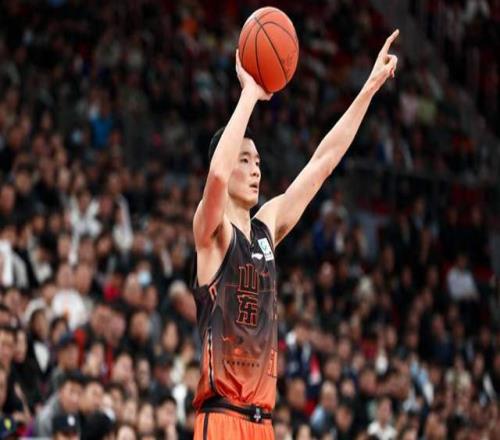 17分+18分+21分！失意射手換隊后重新崛起，山東男籃真是撿到寶了