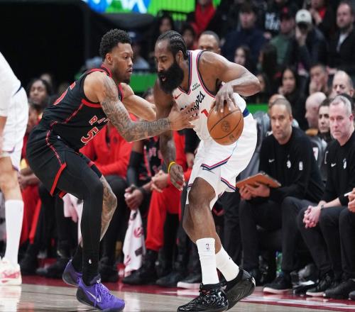 小卡輪休登哥帶隊(duì)，加時(shí)擒龍擠進(jìn)附加賽圈，北伐初見成效