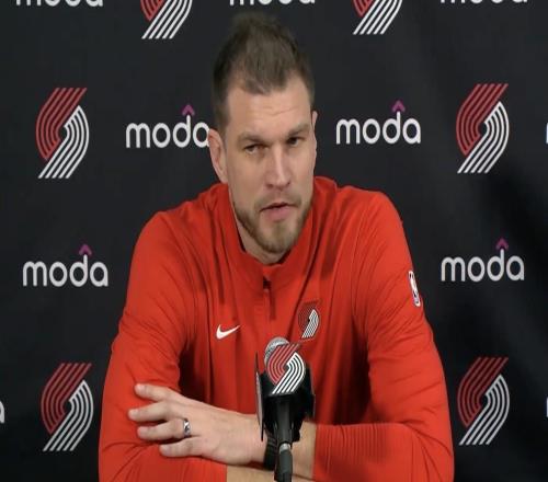 斯普利特：面對(duì)聯(lián)盟最佳我們?nèi)狈δ托?，沒有完美攻防無法擊敗雷霆