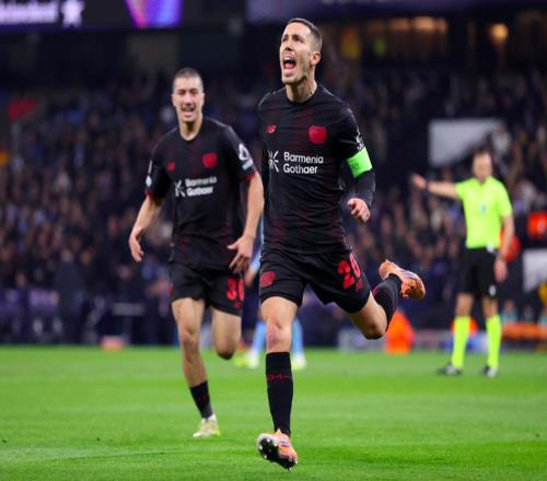 02為輕敵付出代價英德豪門歐冠對決12.1億戰(zhàn)艦主場折戟吞連敗