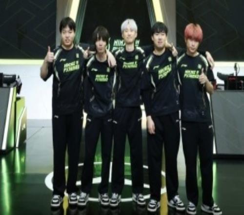 NIP對陣兩支LCK隊伍一局未勝唯一一勝還是打掉線的越南隊