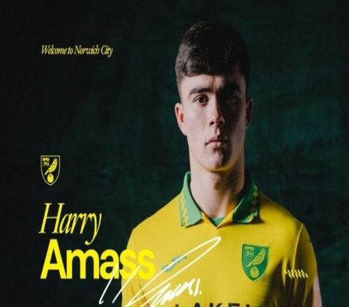 官方：諾維奇租借曼聯(lián)后衛(wèi)哈里阿馬斯，租期半個(gè)賽季