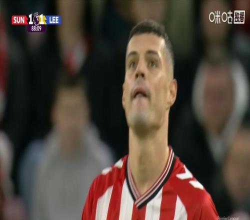 11！英超升班馬對決，利茲聯(lián)逼平最強黑馬，切爾西曼聯(lián)笑了