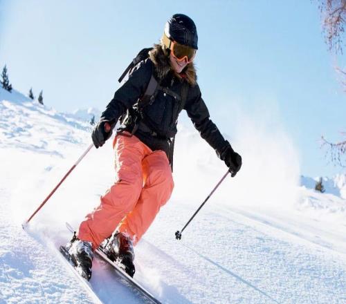 第一批靠抖音“御寒”的冰雪商家，這個(gè)冬天交出亮眼成績(jī)單