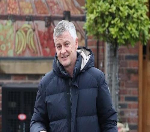 郵報(bào)：索帥被拍到回到柴郡，他是曼聯(lián)臨時(shí)主帥的有力競爭者