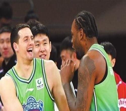 主場大勝天津男籃迎來兩連勝