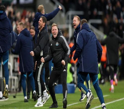 埃迪豪：舍爾的傷勢(shì)應(yīng)該很?chē)?yán)重，我很難說(shuō)清這場(chǎng)比賽的走勢(shì)