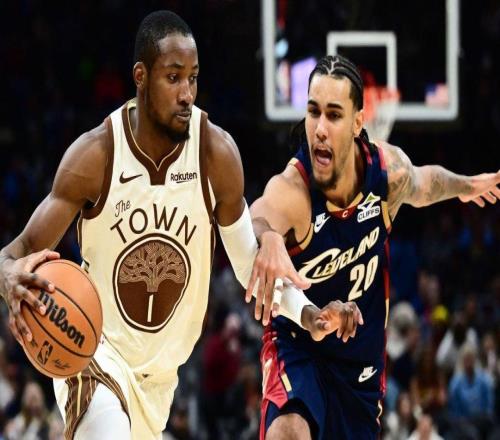 盡管庫明加面臨交易危機，勇士隊老將德雷蒙德格林仍力挺他