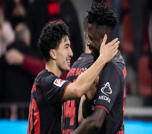 德甲最新積分戰(zhàn)報：拜仁狼狽丟分，多特慘遭絕平，勒沃庫森造慘案