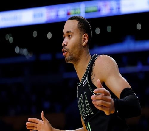 得分能力不俗投射能力出色，鵜鶘后場新星打爆了開拓者的防線