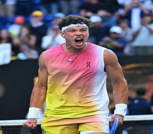 男單年終前十大洗禮：前三不變，四進四出！