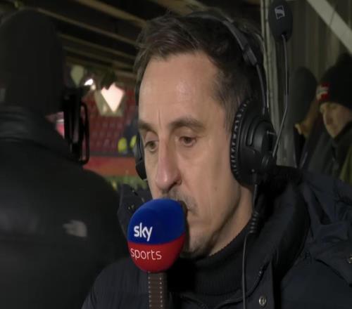 內維爾：阿莫林把事情復雜化了球迷有時(shí)候只是想看得開(kāi)心