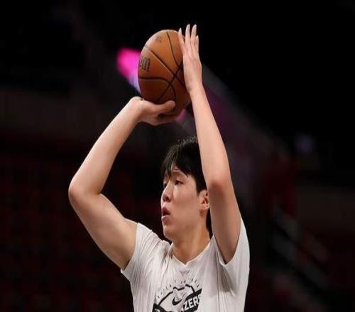 開拓者險(xiǎn)勝掘金楊涵森注意兩點(diǎn)：賽后不用洗澡，記得喝碗姜湯