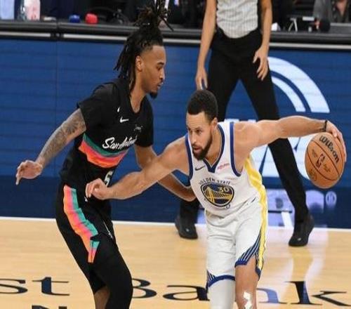 卡斯爾：防守庫里很考驗心態(tài)你不能有一絲一毫的松懈