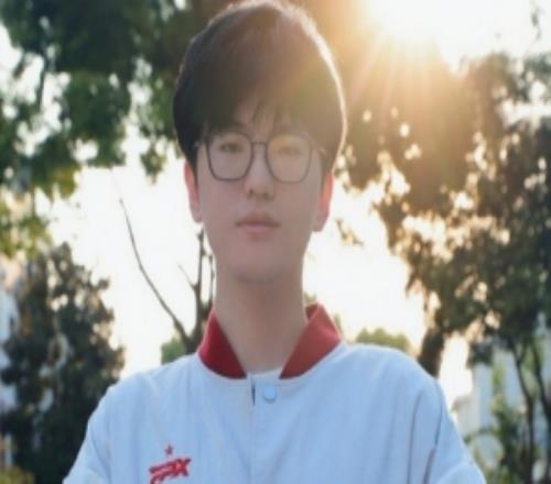 另一家是誰爆料人：兩家俱樂部有意jiejie杰杰拒絕了其中一家