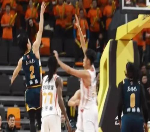 公開道歉！CBA官方解說，怎么敢這樣！