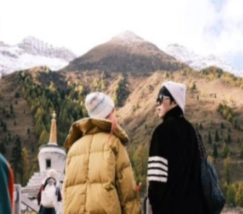 主持人小鈺分享和Rookie旅游：你最愛(ài)的川西vlog終于生出來(lái)啦