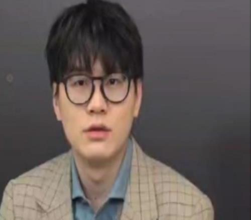 Meiko：職業(yè)先打到30再說為了這個(gè)目標(biāo)努力鍛煉身體，增強(qiáng)技能